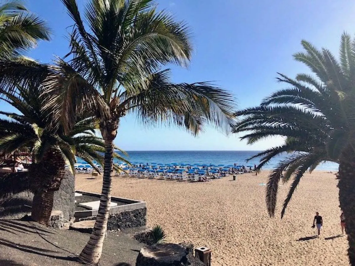 Apartment Alessandra With Sat- Tv & Wifi Only 200M From Playa Grande Puerto del Carmen  Spanje