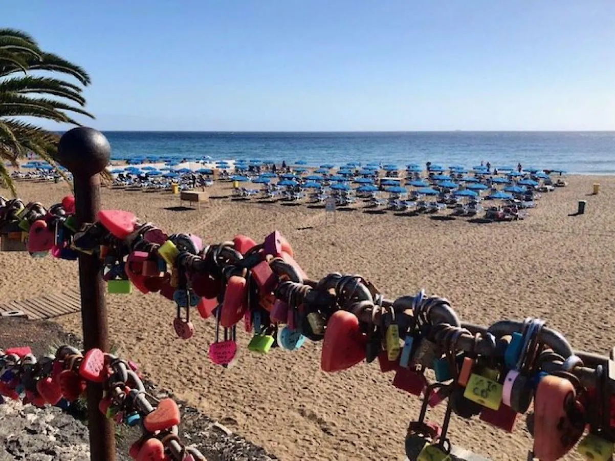 Apartment Alessandra With Sat- Tv & Wifi Only 200M From Playa Grande Puerto del Carmen  Espanha
