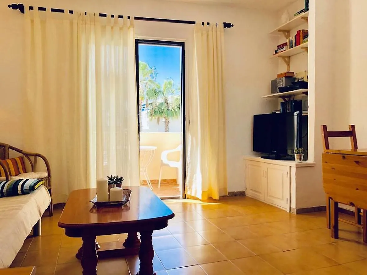 Apartment Alessandra With Sat- Tv & Wifi Only 200M From Playa Grande Puerto del Carmen  0*, Puerto del Carmen (Lanzarote) Espanha